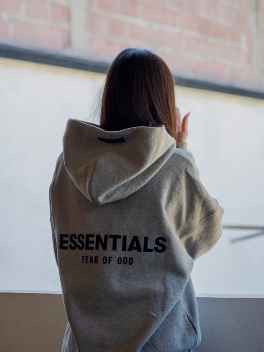 PacSun Essentials Light Gray Hoodie - Picture 2 of 5